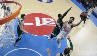 El Madrid, on fire: Campazzo, desde media pista y a una mano… con el partido acabado