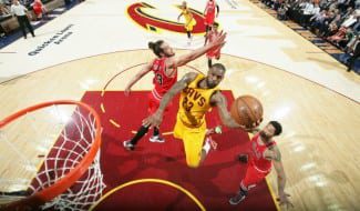 LeBron (38 puntos) noquea a los Bulls que sin Gasol quedan al borde de la eliminación