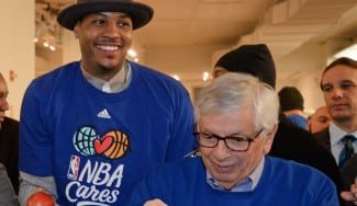 No se olvida de la NBA. David Stern invierte en una casa de apuestas junto a Carmelo