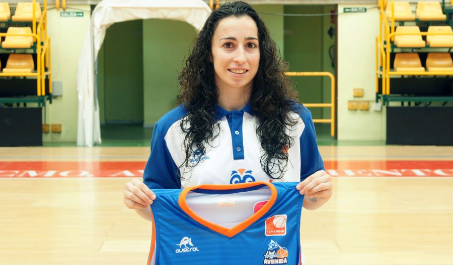 Silvia Domínguez regresa a Salamanca como capitana. «Sabía que iba a volver»