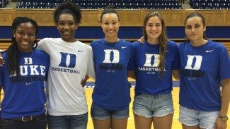 Ángela Salvadores ya está en Duke. Será una de las 5 rookies del equipo