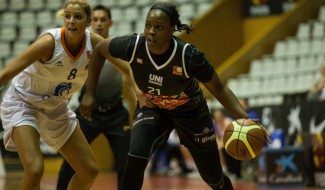 El Girona remonta 12 puntos al Perfumerías y gana la Supercopa. Chelsea Gray (14), MVP