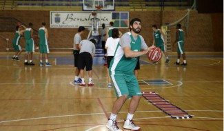 Dani Díez: «Podemos dar la campanada ante el Madrid. A partido único todo es posible»