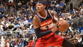 Bradley Beal (Wizards) se sale ante los Spurs: 25 puntos y este triple ganador (Vídeo)