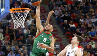 Tremendo: Hanga y tres ex ACB, en el Top 10 de jugadas de los playoffs de Euroliga (Vídeo)
