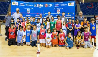 Fernando Romay, maestro de ceremonias del Draft de la Liga JR NBA-FEB de La Rioja