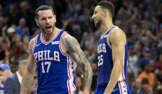 El proceso, en positivo: segundo triple-doble de Simmons y 8 triples de JJ Redick (Vídeo)