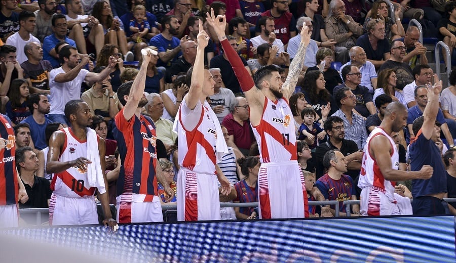 El Baskonia resiste al Barça y vuelve a una final de la ACB