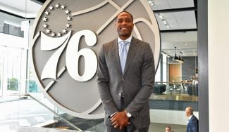 El nuevo GM de los 76ers admite que les falta algo para luchar por la NBA
