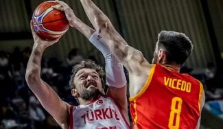 España termina las ‘ventanas’ del Mundial: paliza a Turquía con Vicedo inmaculado