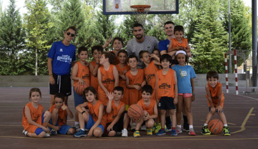 Disfrutando al aire libre: gran Campus Gigantes en Alcalá de Henares