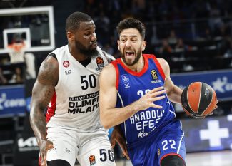 El Anadolu Efes cierra la serie en Estambul. Jugará su 3ª Final Four seguida