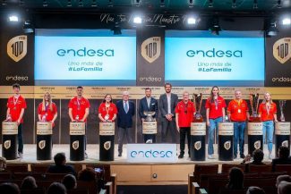 Emotivo homenaje de la FEB y Endesa a las Selecciones medallistas de un año histórico