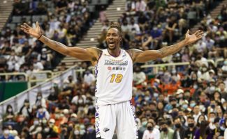 ¿Cómo lo está haciendo Dwight Howard en Taiwán? Ojo a sus números